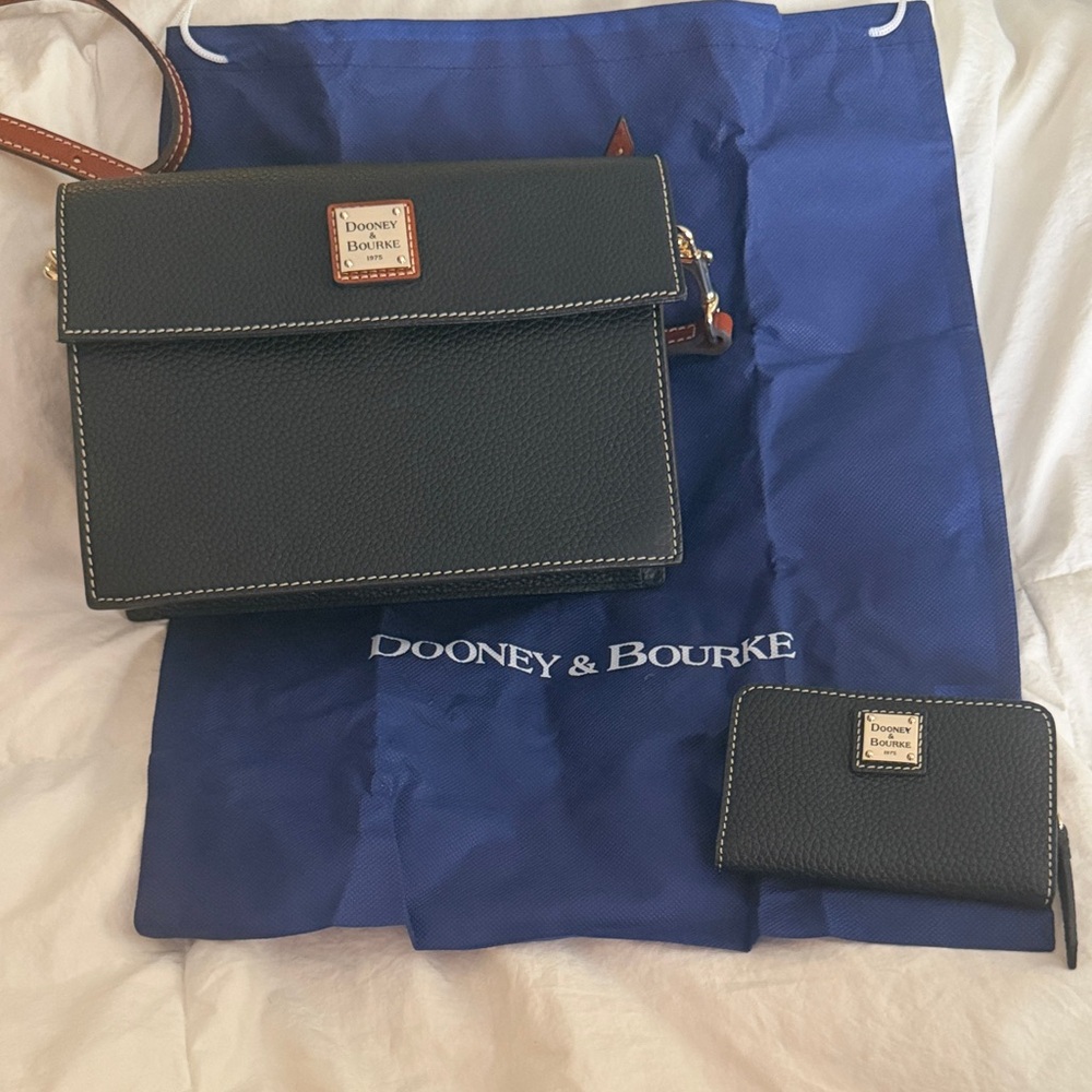 Dooney & Bourke Black Leather Key & Card Holder Set
